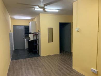 Apartment For Sale in Desa Satu