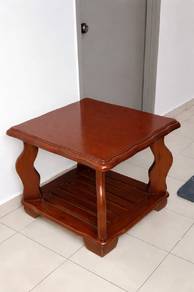 Meja Kayu Solid
