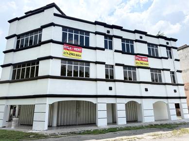 Shop lot For Rent in Beranang,SGR