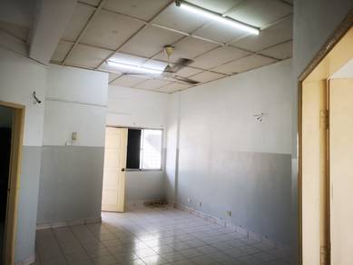 Apartment For Rent in Pangsapuri Seri Proton
