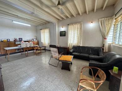 Semi-Detached House For Sale in Ayer Itam,PNG