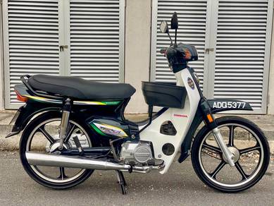 Honda EX5