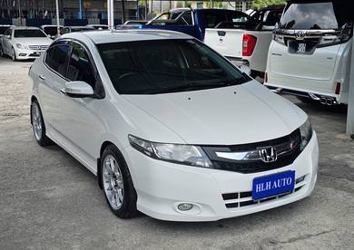 Honda City E in Bukit Mertajam, PNG