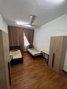 Room in Balakong, SGR
