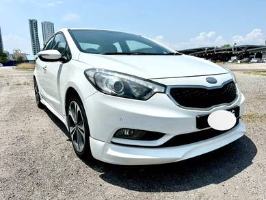 Kia Cerato YD in Sungai Pinang, PNG