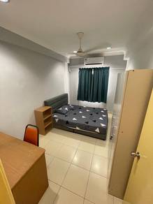 Room in Seri Kembangan, SGR