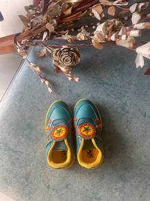 Baby shoes