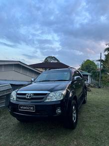 Toyota Fortuner V in Johor Bahru, JHR