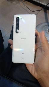 Sharp Aquos R5g