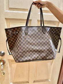 Louis vuitton neverfull