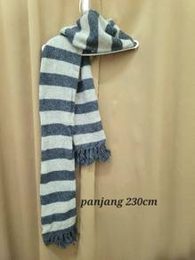 wool scarf