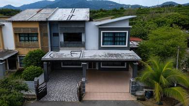 2-storey Terraced House For Sale in Mantin,NSN