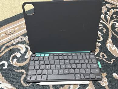 keyboard case ipad 11