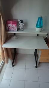 PC table movable
