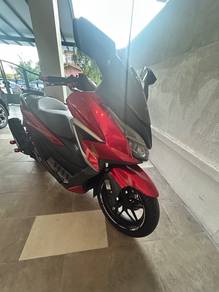 Honda Forza 250