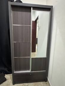 Almari Baju