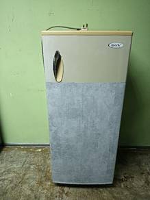 peti sejuk 1 pintu elok lagi 