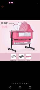 baby cot