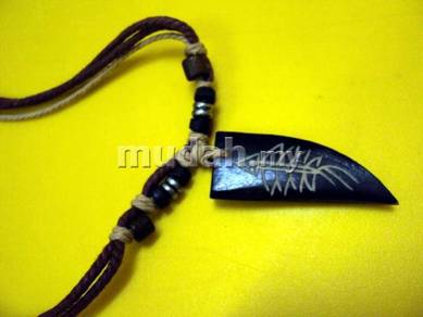 Hippies Necklace D