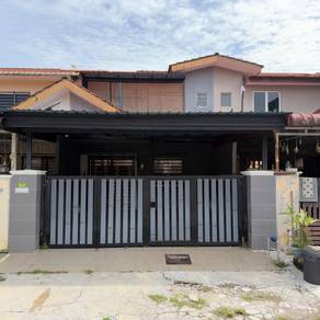1.5-storey Terraced House For Sale in Serendah,SGR