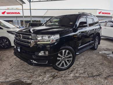 Toyota Land Cruiser ZX in Banting, SGR
