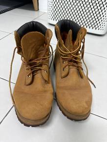 boots