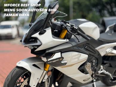 CFMOTO 750SR-S