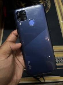realme c15