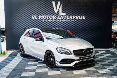 Mercedes Benz A250 250 SPORTS (CBU) in Desa Petaling, KUL