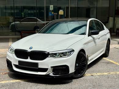 2020 BMW 530e 30e M SPORT