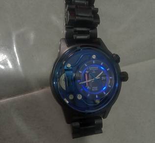 sesiapa berminat jam tangan bolih pm.