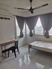 Condominium For Rent in U-Garden