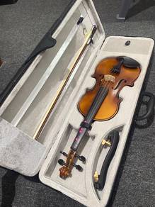 Eurostring Violin (used few times only)