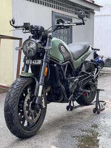 Benelli Leoncino 500