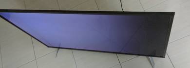 Toshiba 49U7650VM  faulty but can on. NO display.