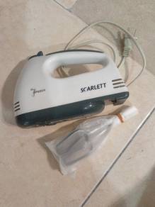 Scarlett 7 Speeds Hand Mixer