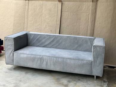sofa 3 seater material velvet