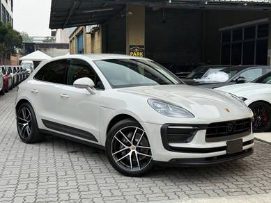 Porsche Macan FACELIFT in Kota Damansara, SGR
