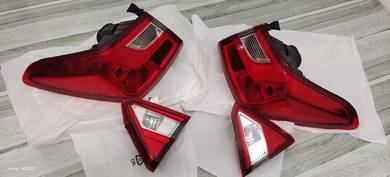 Lampu Belakang Saga Vvt 