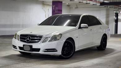 Mercedes Benz E250 250 CGI BlueEFCY AVNTGRDE(CBU) in Subang Jaya, SGR