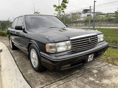 Toyota Crown ROYAL SALOON in Rawang, SGR