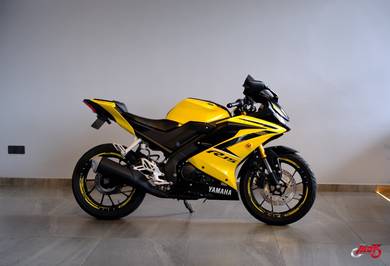 Yamaha R15