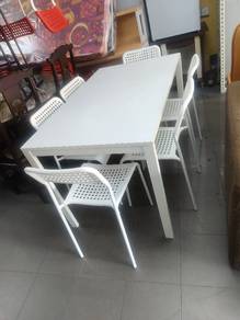 10/9 Dining table 6 chair Ikea 