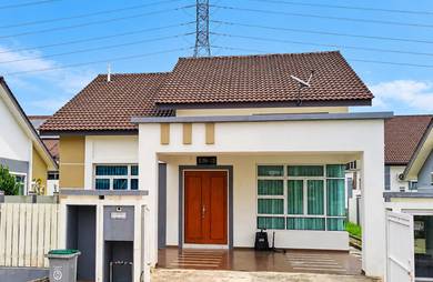 Bungalow House For Sale in Senawang,NSN
