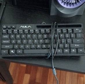 Aula wired keyboard with lights