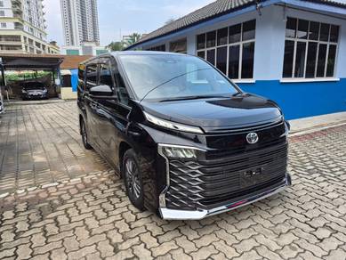 Toyota Voxy S-G in Wangsa Maju, KUL