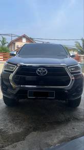 Toyota Hilux V in Putrajaya, PJY