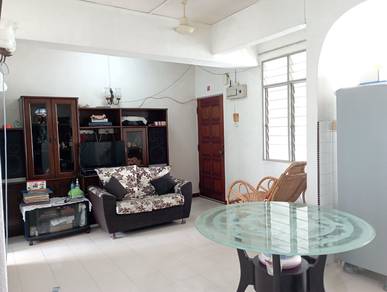 Apartment For Sale in Taman Bukit Jambul