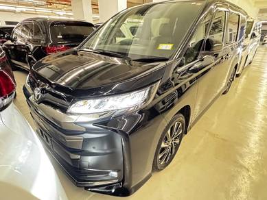 Toyota Noah SZ in Kota Damansara, SGR