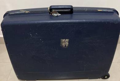 Vintage Delsey Club hard shell luggage